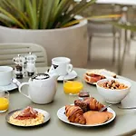 Hotel La Prison 3*