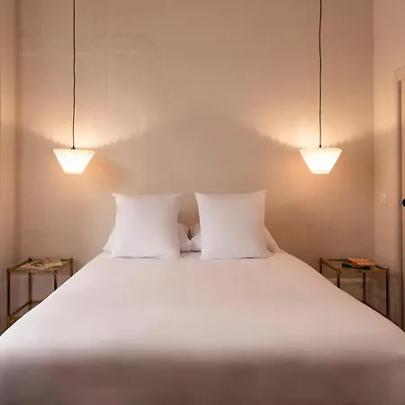 La Prison Отель Безье