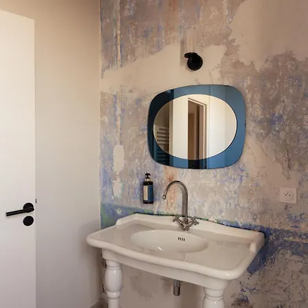 Hotel La Prison 3*