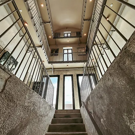 Hotel La Prison