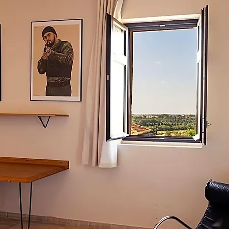 Hotel La Prison 3*